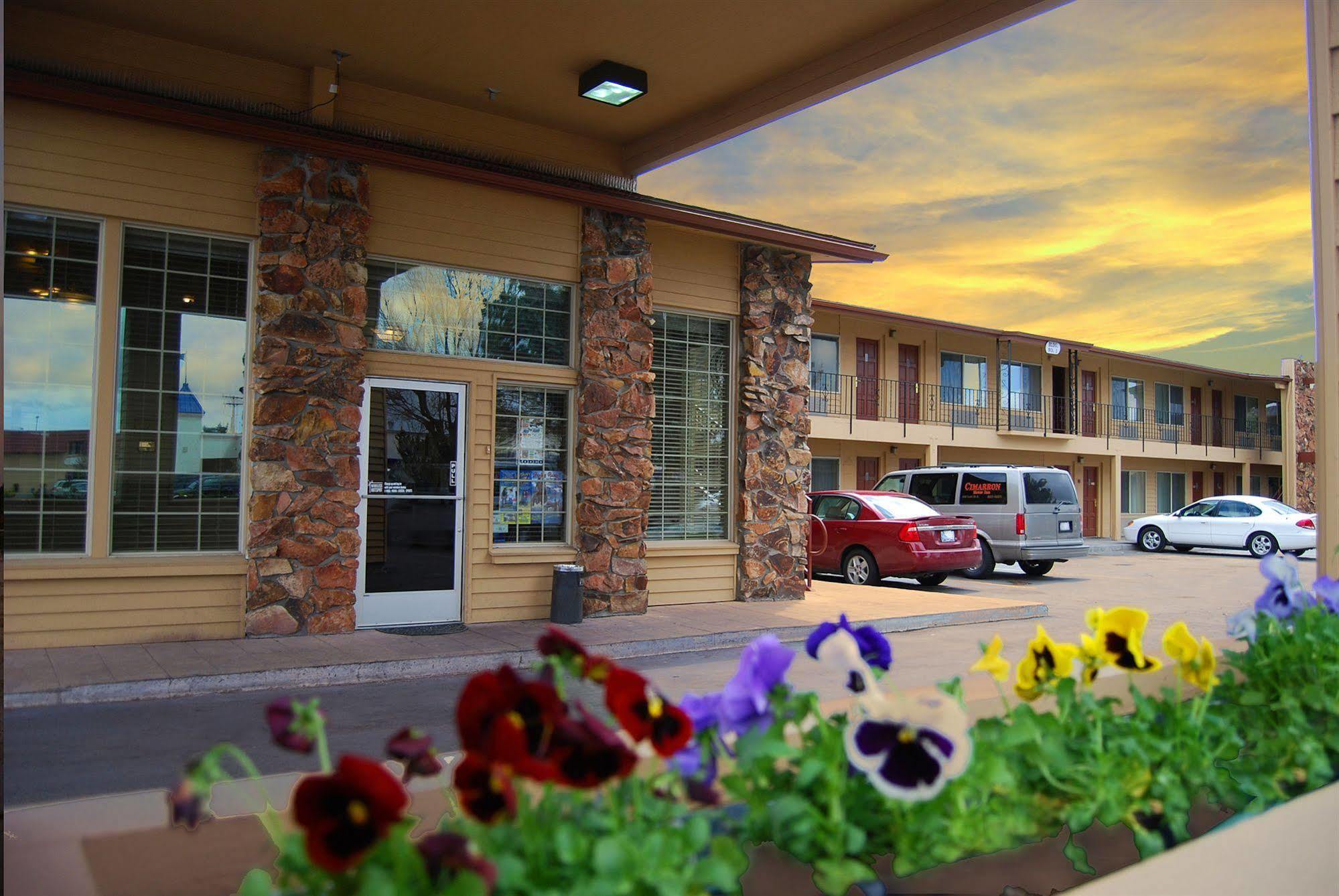 Cimarron Inn Klamath Falls Exterior foto